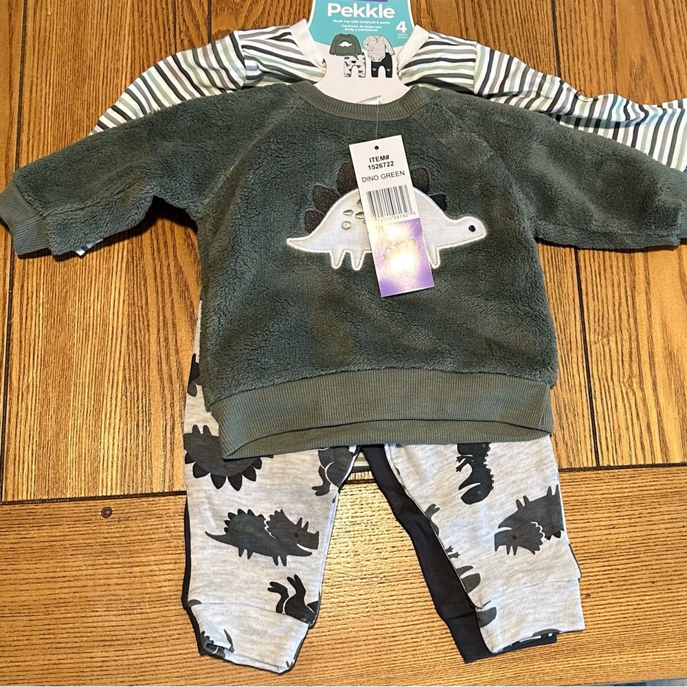 Pekkle Dinosaur Baby Outfit Set